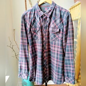 Quiksilver Red and Black Plaid Casual Button Down Shirt